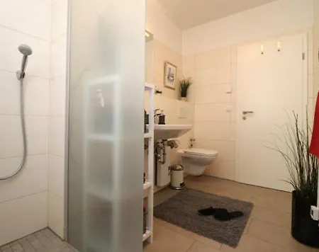 Kaeptn Brass 1 App 4 * Dierhagen